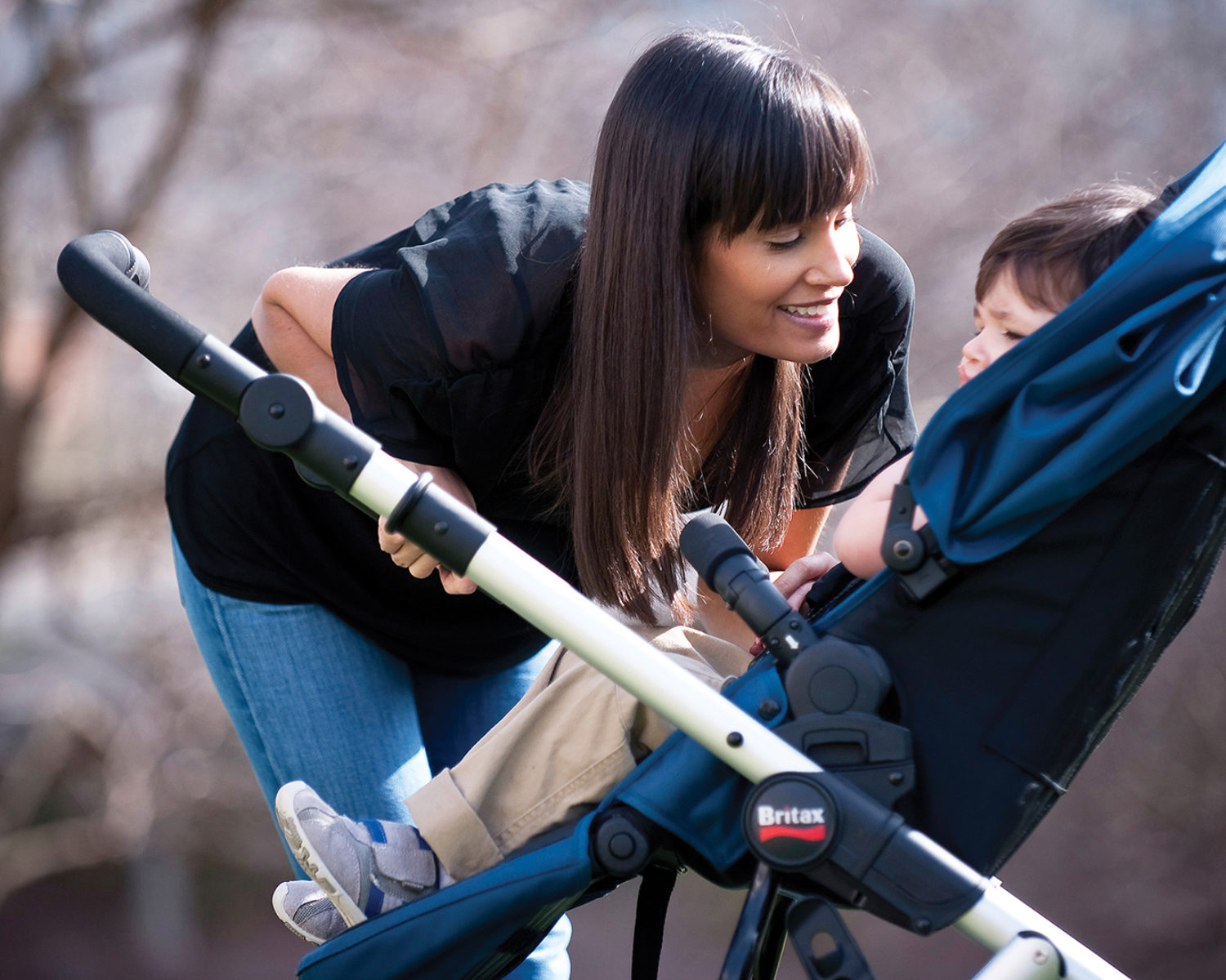 priority_designs_britax_stroller_visual_brand_language_product_design_002