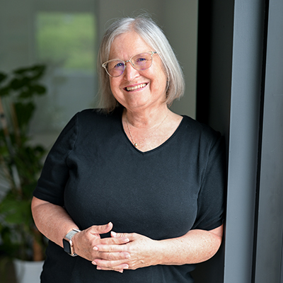 priority_designs_admin_lois_kolada