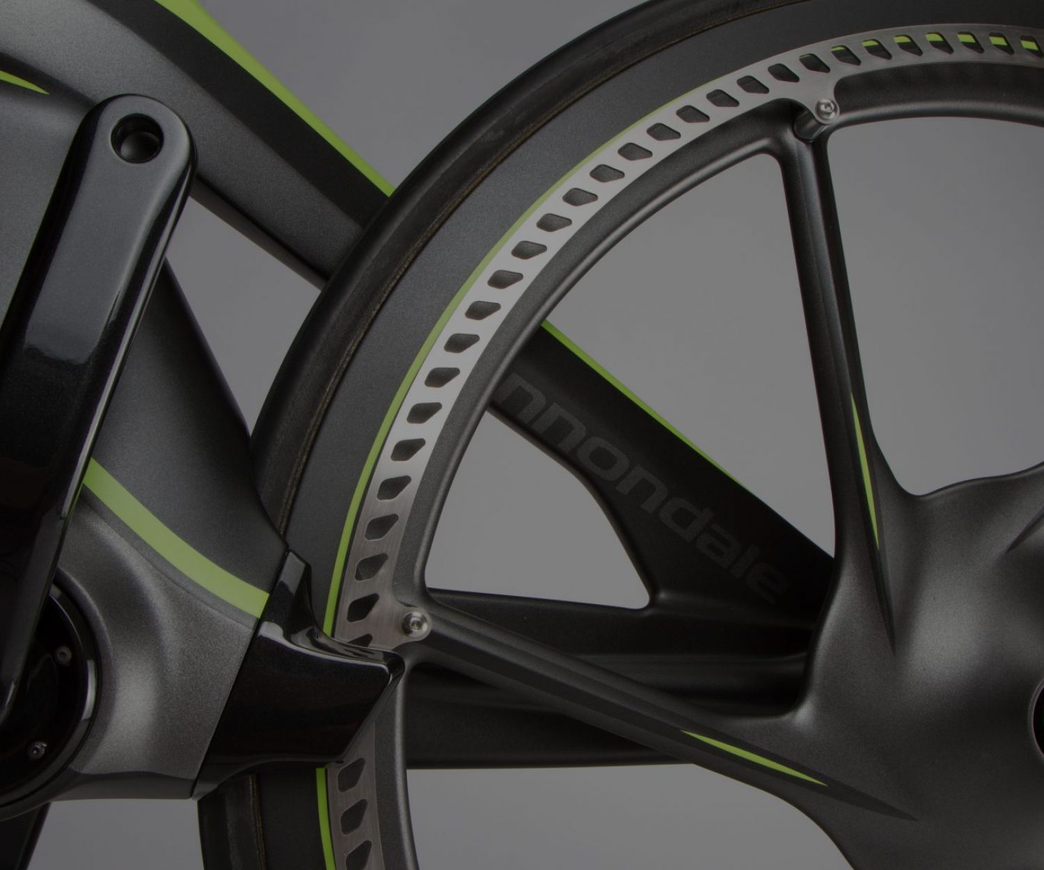 Priority_Designs-appearance-prototype-concept-car-bike-bike-detail-banner3