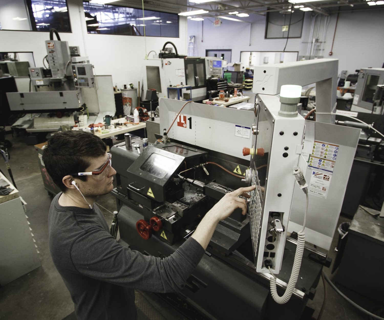 Priority_Designs-Machine-cnc-turning-shop-floor-machine