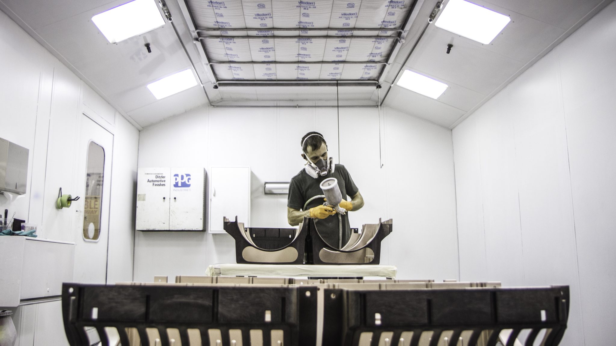 priority_designs-specialty-painting-prototype-paint-booth