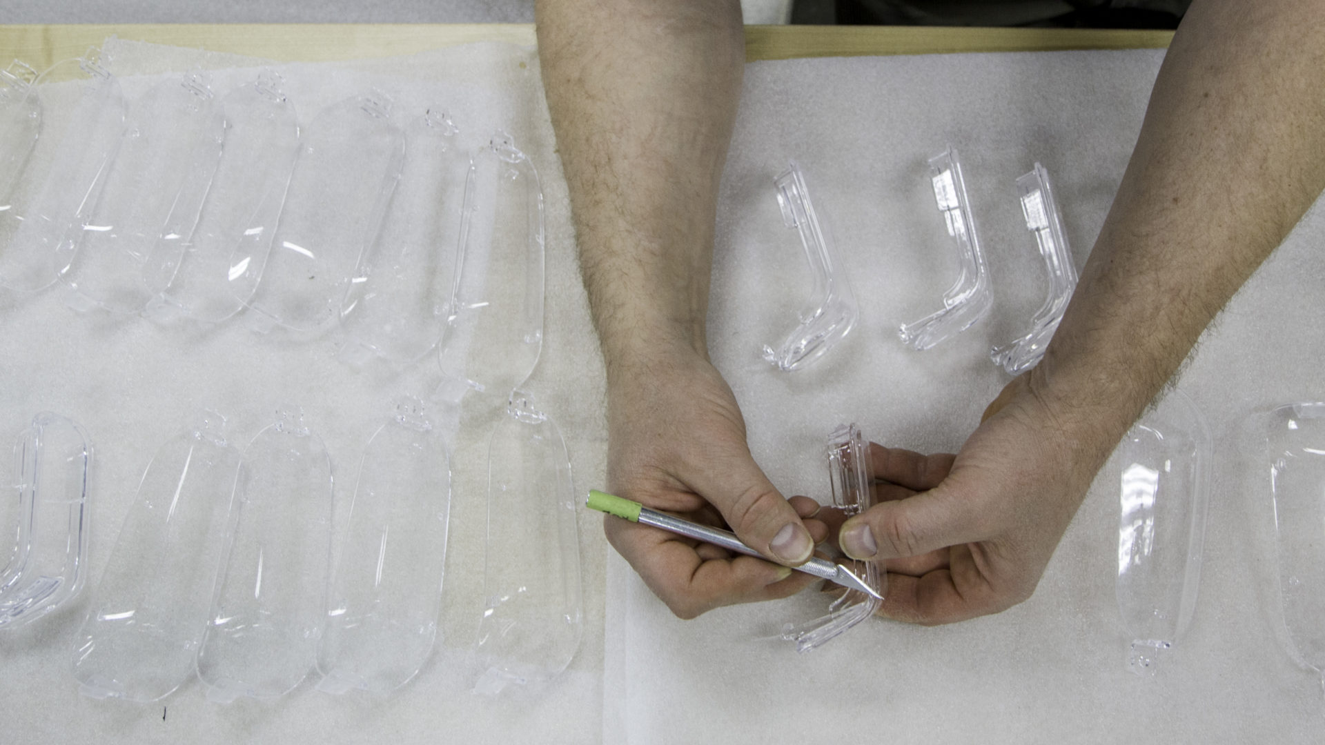 priority_designs-vacuum-casting-clear-parts-1920x1080