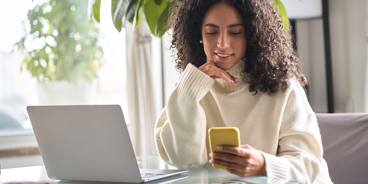 <div class="slider-caption-header">DIRECT TO CONSUMER</div><div class="slider-caption">The art & science of discovery and connection to brands of the future.</div>