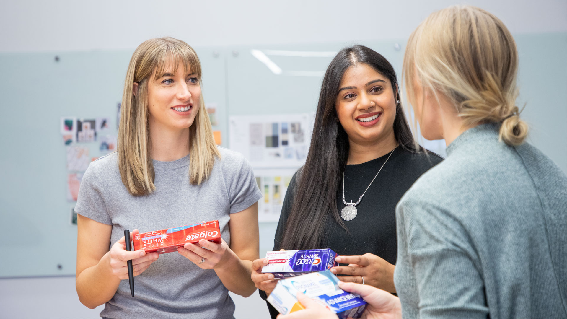 prioritydesigns-brand-competitive-audit-packaging